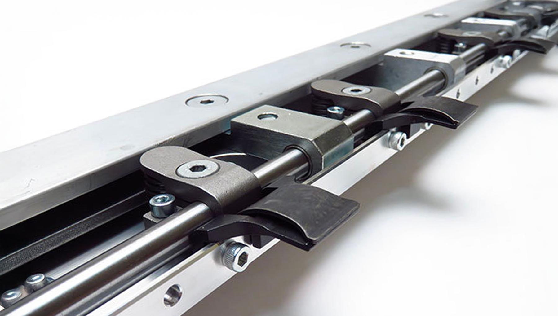 Close up Gripper bar SP 102